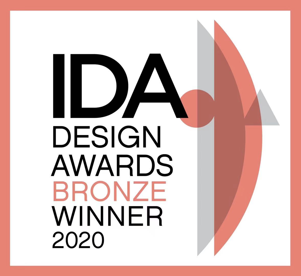 莱佛士设计学院服装设计专业学生荣获2020美国IDA国际设计奖